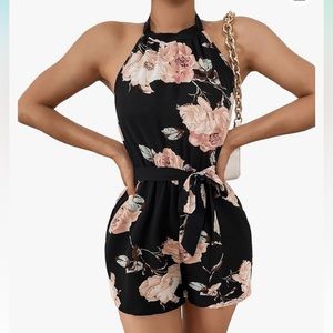 SHEIN Floerns Women's Halter Tie Back Backless Shorts Romper Floral Print